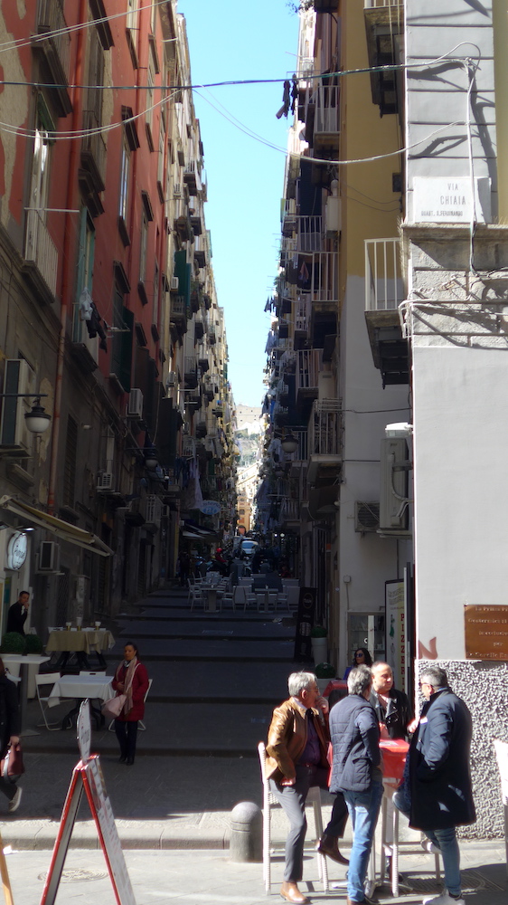 Via Chiaia